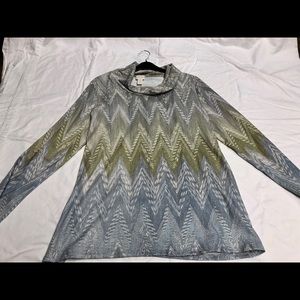 Chicos, Size 2, chevron patterned turtleneck